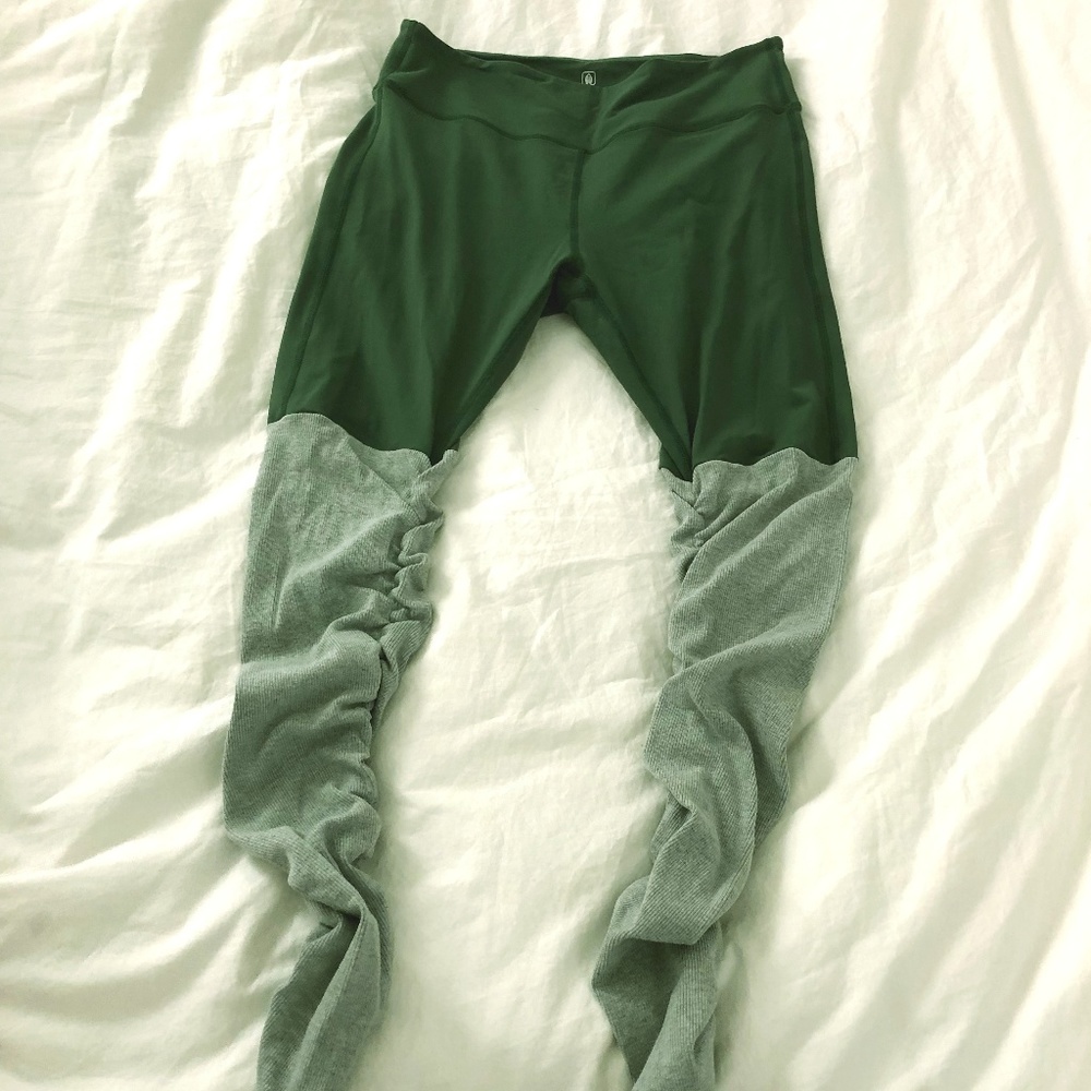 Goddess Ruched Bottom Leggings